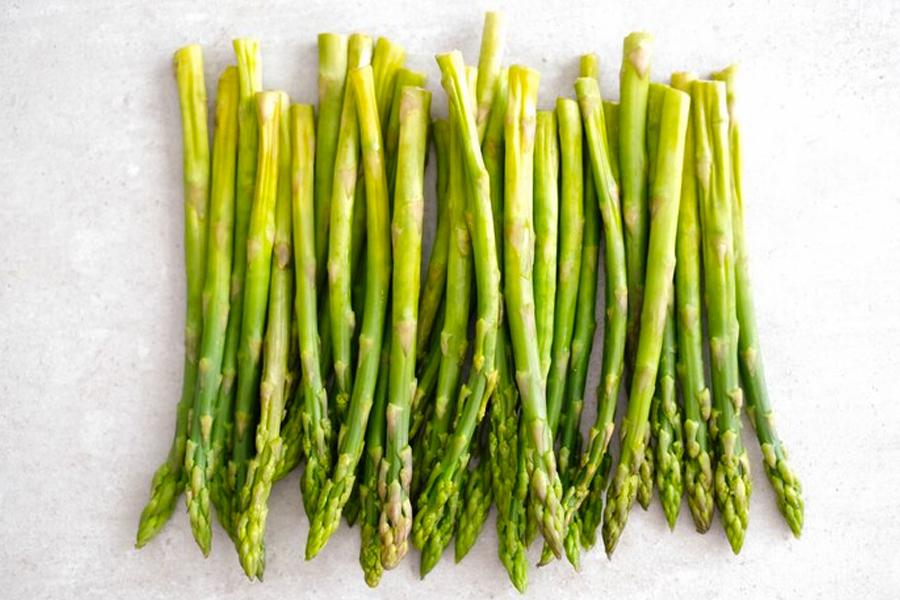 In-season veggies to stock up on in April for healthy meals