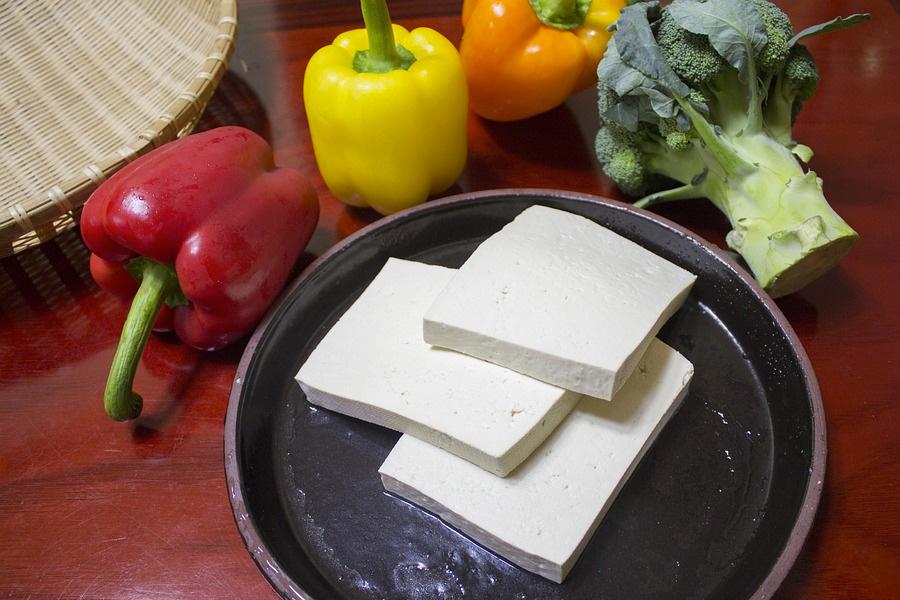 A guide to cooking with vegan proteins