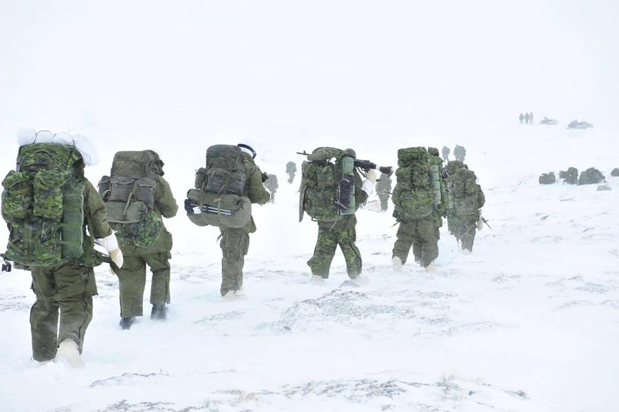 Unpredictable weather and thawing ice challenge Canada’s military operations